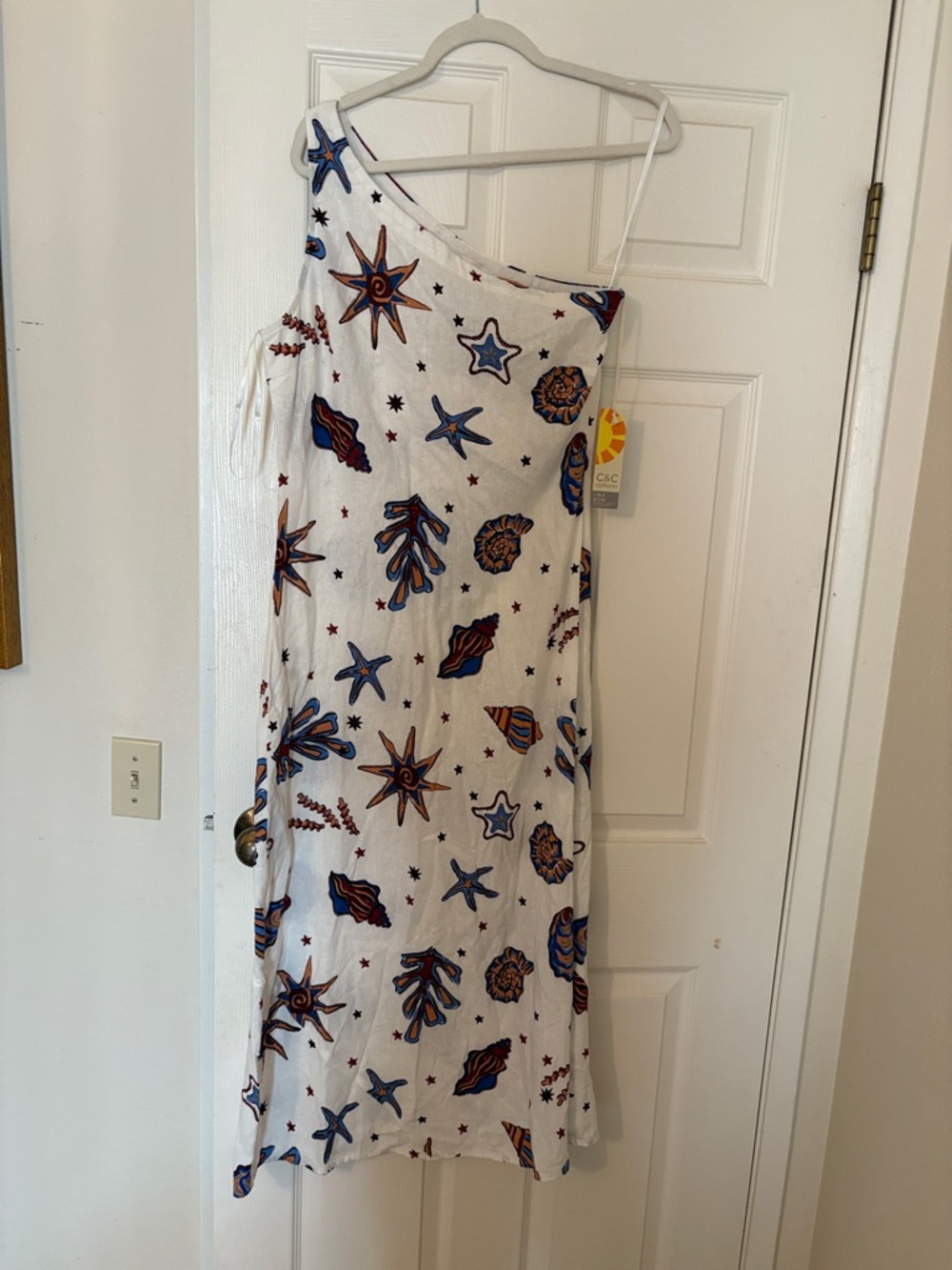 C&C California White Dress with Blue and Brown Shell Print